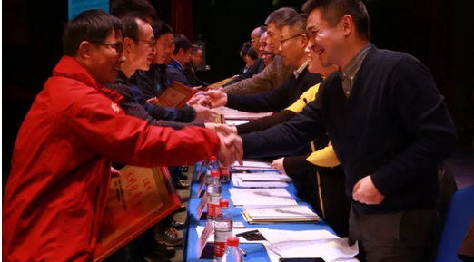 歲末迎春丨滬、浙、閩三地的年會(huì)是怎樣的？小f告訴你