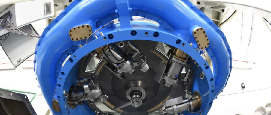 裝上“中國芯”！國內(nèi)單機(jī)容量最大的沖擊式水電機(jī)組成功發(fā)電